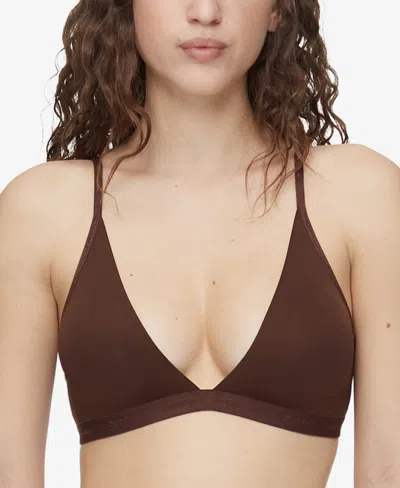 CALVIN KLEIN WOMEN'S FORM TO BODY LIGHTLY LINED TRIANGLE BRALETTE QF6758