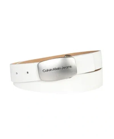 Calvin Klein Women's Jeans Casual Plaque Buckle Belt In White