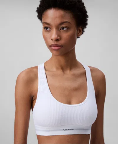 CALVIN KLEIN WOMEN'S LIGHTLY LINED BRALETTE QF8018