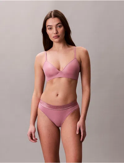 Calvin Klein Women's Perfectly Fit Ultralight Lightly Lined Wirefree Bra In Pink
