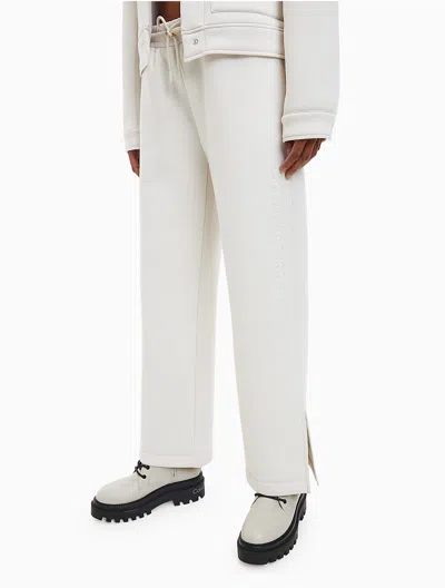 Calvin Klein Women's Relaxed Split Hem Joggers In Eggshell Cream