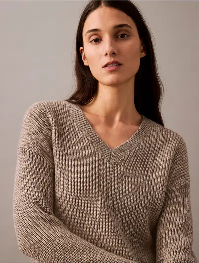 Calvin Klein Women's Ribbed Knit V-neck Sweater In Driftwood Melange
