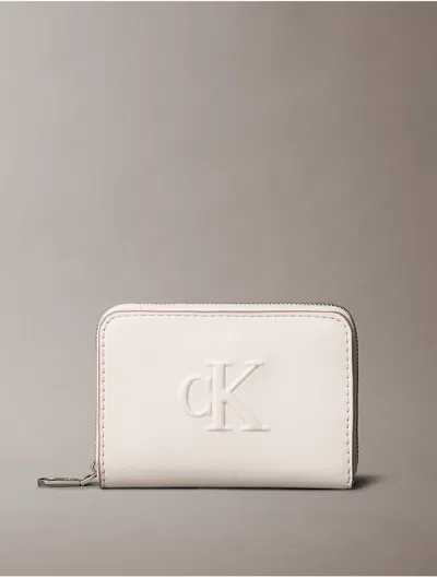 Calvin Klein Women's Sculpted Impression Wallet