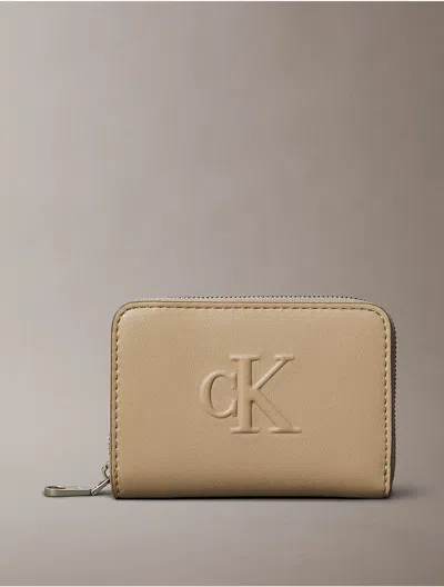 Calvin Klein Women's Sculpted Impression Wallet