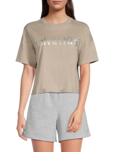 Calvin Klein Women's Short-sleeve Logo T-shirt