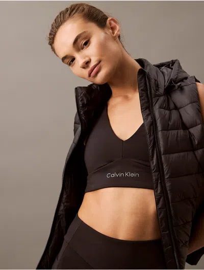 Calvin Klein Women's Soft Stretch Sport Bra In Black Beauty