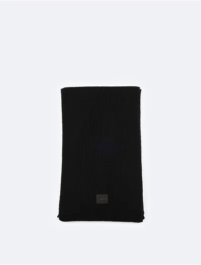 Calvin Klein Women's Solid Ribbed Scarf In Black