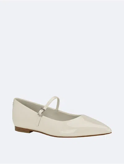CALVIN KLEIN WOMEN'S WOMEN'S KAMRYN FLAT