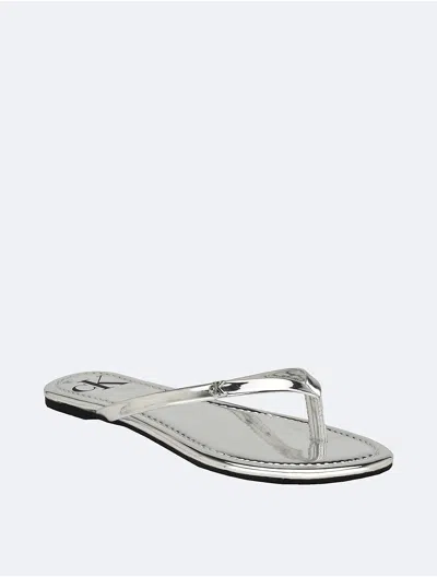 CALVIN KLEIN WOMEN'S WOMEN'S SOLID T-STRAP SANDAL