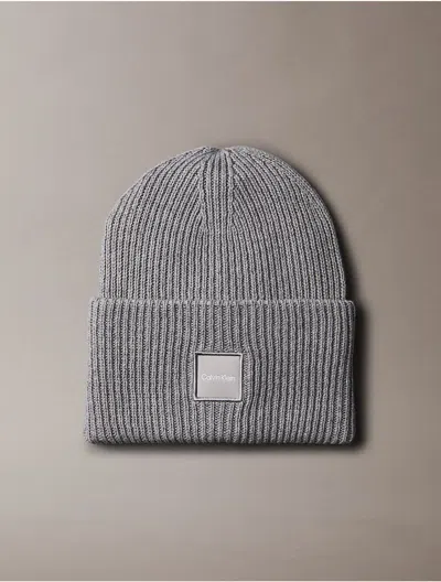 Calvin Klein Women's Woven Logo Patch Beanie In Gray