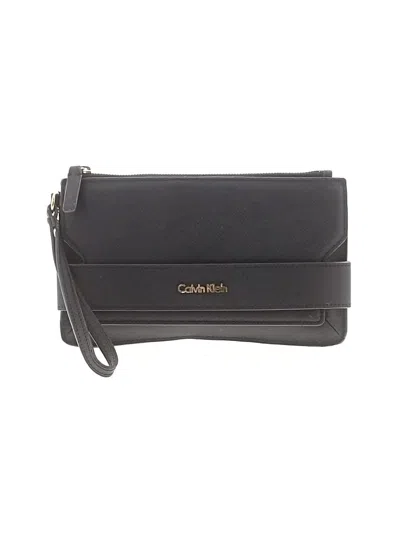 Pre-owned Calvin Klein Wristlet In Black