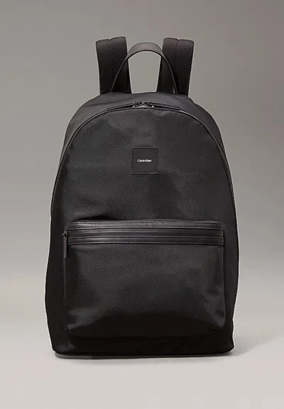 Calvin Klein Zaino Ck Essential Round Bp In Black
