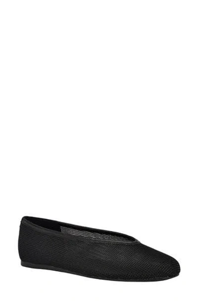 CALVIN KLEIN CALVIN KLEIN ZINYA FLAT