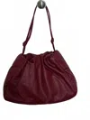 Camellet Versie Handbag In Red In Red