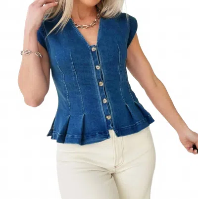 Camellia Button Down Sleeveless Peplum Top In Denim In Multi