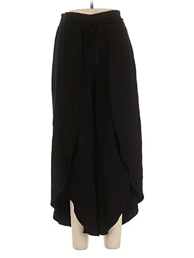 Pre-owned Camellia Casual Pants In Black