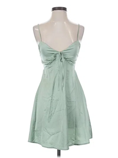 Pre-owned Camellia Cocktail Dress In Green