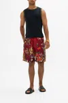 Camilla Baggy Mid Length Walk Short Just One Bite Snow White In Red