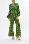 Camilla Cropped Wrap Shirt Good Vibes Generation In Green