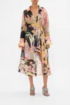 CAMILLA LAYER WITH COLLAR LADY OF THE MOON