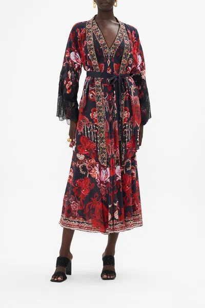 Camilla Layer With Lace Contrast Sleeves Sisterhood Of The Rose In Pink/red