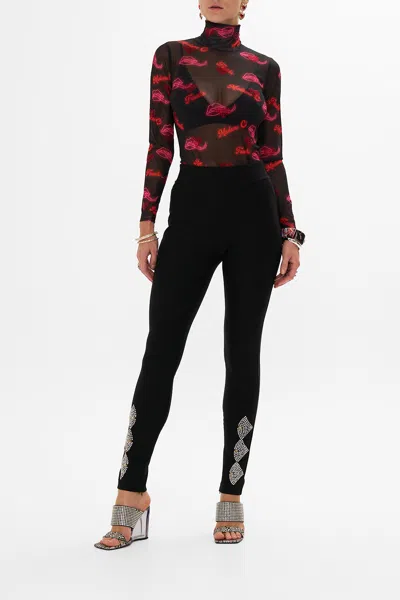 Camilla Mesh Turtleneck Electric Loveland In Black/red