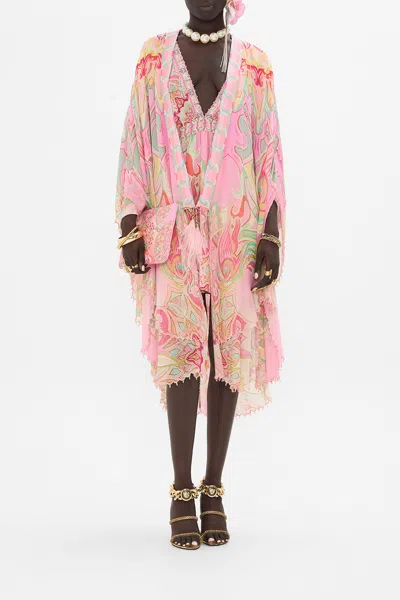 Camilla Scalloped Edge Layer Tea With Tuschinski In Pink