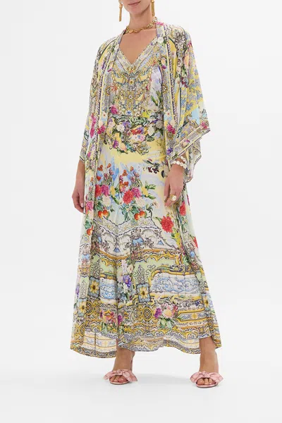 Camilla Kimono Layer With Collar Flor Fantástica In Multi