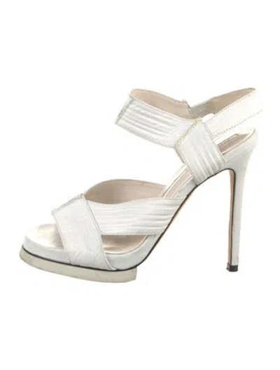 Pre-owned Camilla Skovgaard Leather Slingback Sandals In White