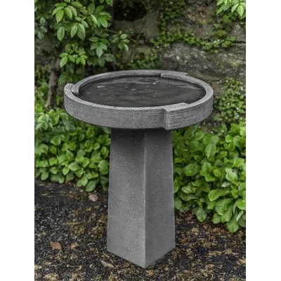 Campania International Concept Birdbath In Aged Limestone