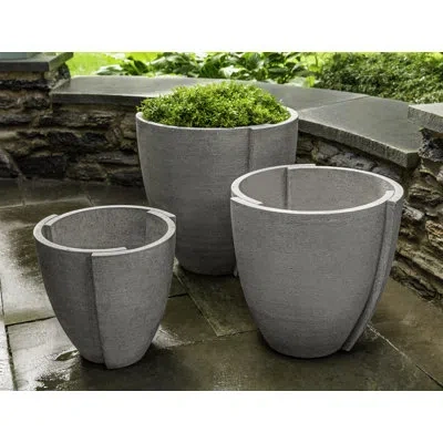 Campania International Concept Pot Planter In Aged Limestone