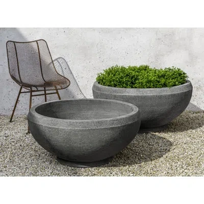 Campania International Giulia Cast Stone Pot Planter In Aged Limestone