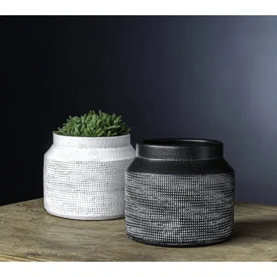 Campania International Linen Weave Pot Planter Set