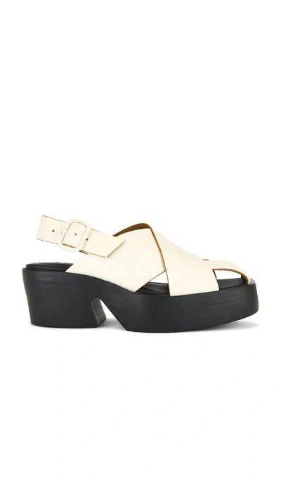 Camper Billie Sandal In White