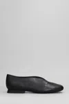 Camper Casi Myra Ballet Flats In Black Leather In Black