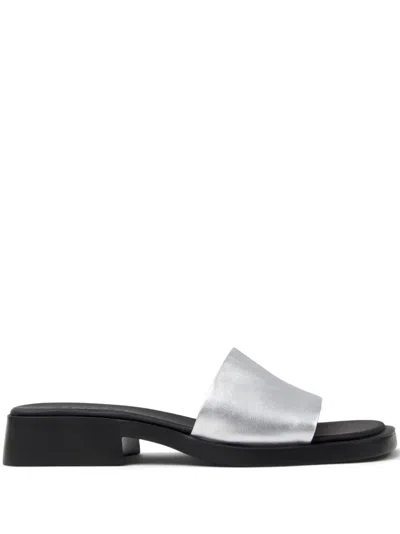 Camper Dana Mules In 银色