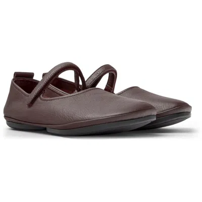 Camper Flat Shoes For Women In Burgundy
