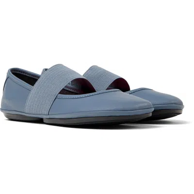 Camper Flat Shoes For Women In Grey
