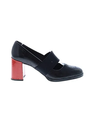 Pre-owned Camper Heels In Black