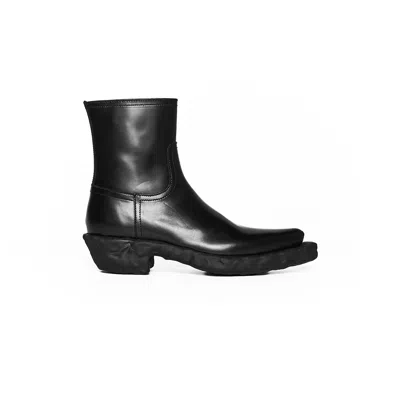 Camper Lab Vamonos Zip Boot With Crepe Sole Shoes Black