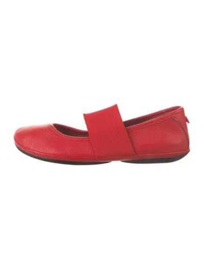 Pre-owned Camper Leather Ballet Flats In Red