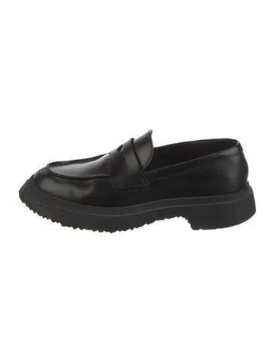 Pre-owned Camper Leather Loafers In Black