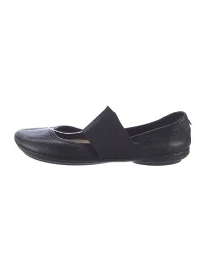 Pre-owned Camper Leather Mary Jane Flats In Black