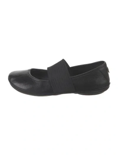 Pre-owned Camper Leather Mary Jane Flats In Black