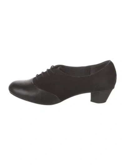 Pre-owned Camper Leather Pumps In Black