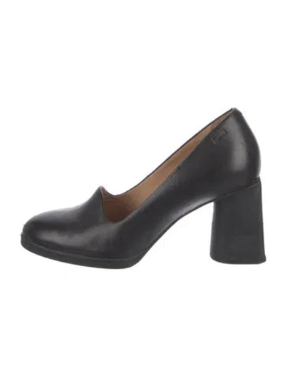 Pre-owned Camper Leather Pumps In Black