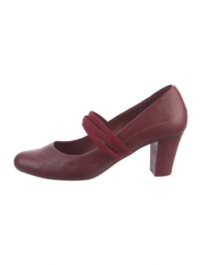 Pre-owned Camper Leather Pumps In Burgundy
