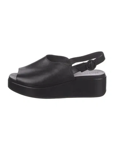 Pre-owned Camper Leather Slingback Sandals In Black