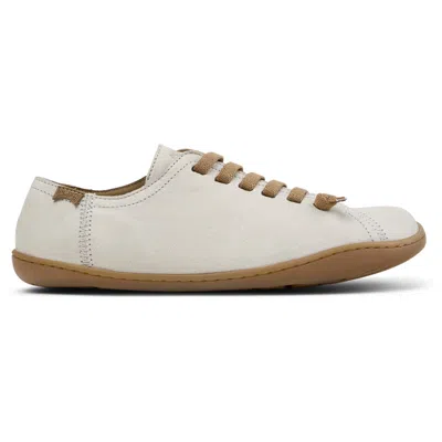 Camper Peu In White