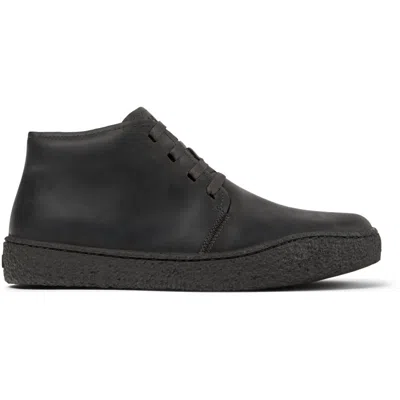 Camper Peu Terreno In Gray